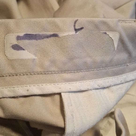 Haggar Men’s 100% Cotton Classic Chino Pants - 34W x 30L - Khaki - Picture 6 of 7